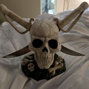 Vintage Decorative Gothic Macabre Skull with Swords display